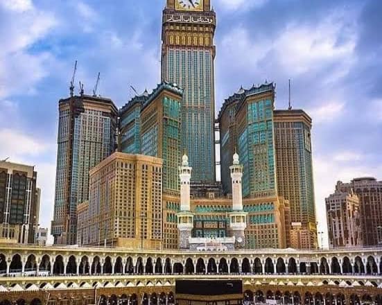 وزیراعظم شہباز شریف کی زیر صدارت وفاقی کابینہ نے حج پالیسی 2025 کی منظوری دے دی۔