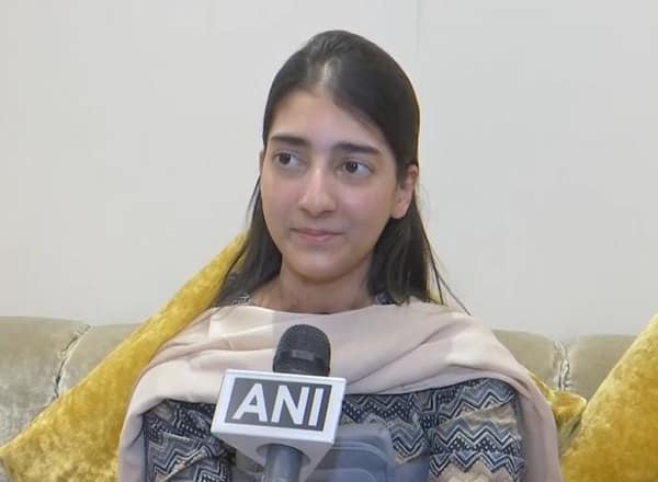 بھارتی شہری نے پاکستانی لڑکی کو نئی زندگی بخش دی