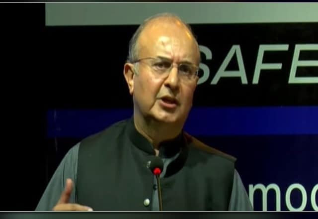 نکمے جج باہر پھینکو!جسٹس منصور شاہ کا بڑا بیان آگیا