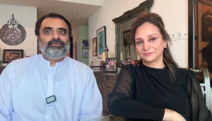 .بشریٰ انصاری کا “اقبال”بلندہوگیا                                   Bushra Ansari’s “Iqbal” Raised.
