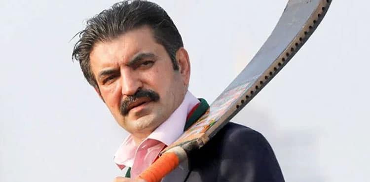 شیر افضل مروت”اکڑ”گئے