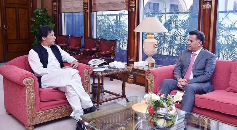 جنرل (ر) فیض کا ٹرائل اوپن کورٹ میں کیا جائے: عمران خان