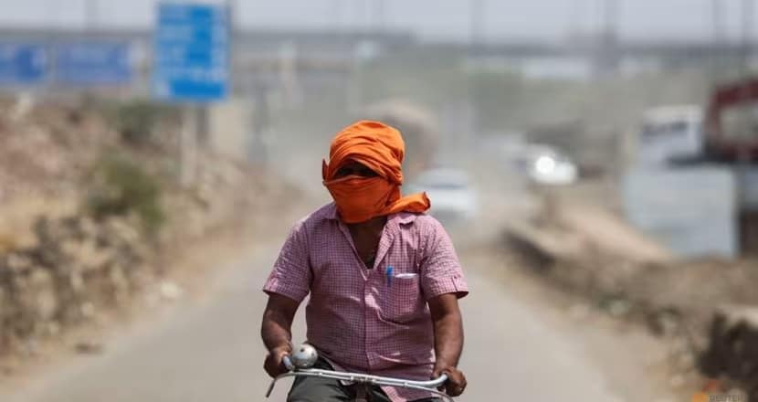 بھارت میں شدید گرمی کی لہر، 74 افراد ہلاک