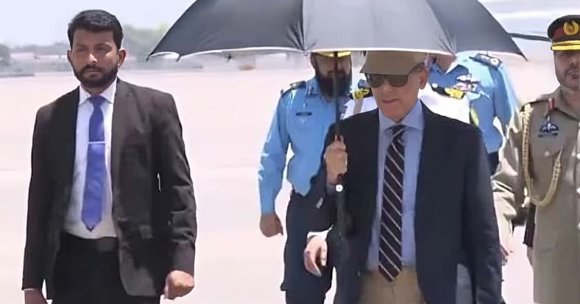 وزیراعظم شہباز شریف ایران روانہ