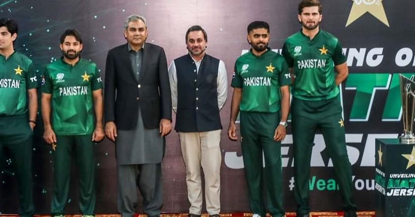 پاکستان نے ٹی 20 ورلڈ کپ کے لیے اسکواڈ کا اعلان