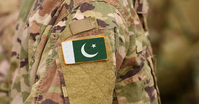 پشاور: سکیورٹی فورسز کا آپریشن، 5 دہشتگرد جہنم واصل، 2 جوان شہید