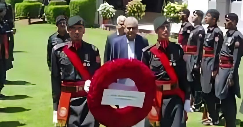 محسن نقوی کا ایف سی ہیڈ کوارٹر نارتھ بلوچستان کادورہ، یادگار شہدا پرحاضری