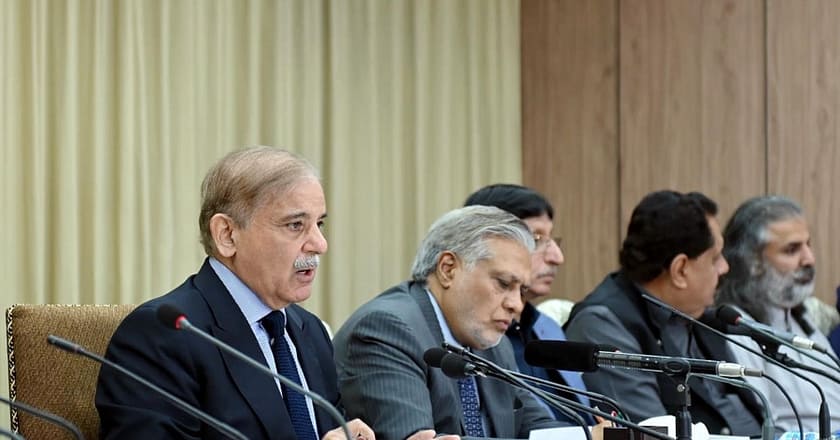 پاکستان تحریک انصاف پر پابندی کا معاملہ مؤخر