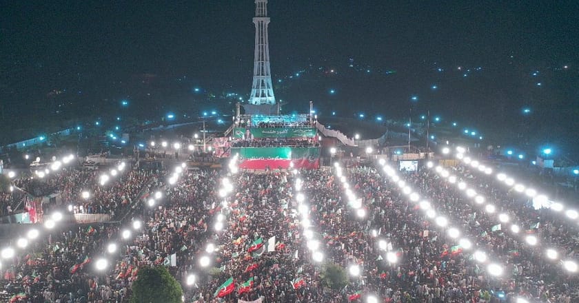 تحریک انصاف کا لاہور جلسہ بھی ملتوی