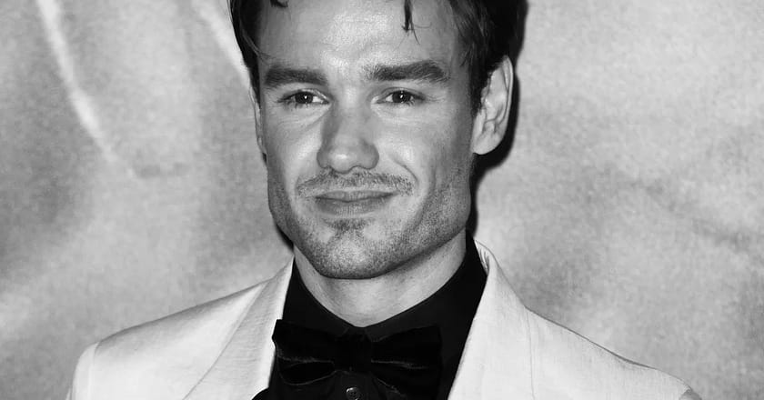 معروف برطانوی گلوکار لیام پین ہوٹل کی تیسری منزل سے گر کر ہلاک