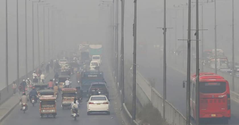 لاہور میں لاک ڈاؤن لگا دیا گیا