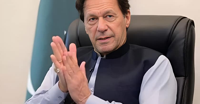 بانی پی ٹی آئی نے پارٹی رہنماؤں کو کھری کھری سنائیں