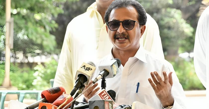 ڈنڈے کے زور پر لائی گئی ترمیم عوام کے زور پر ختم کروائینگے: حلیم عادل شیخ