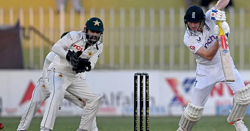 پاکستان ساڑھے 3 سال بعد اپنی سر زمین پر ٹیسٹ سیریز جیتنے میں کامیاب ہوا ہے