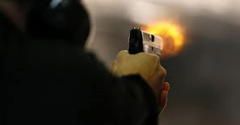 بنوں: گاڑی پر فائرنگ سے 4 افراد جاں بحق، 4 زخمی