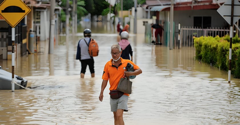 ملائیشیا: بارشوں سے 6 ریاستوں میں سیلاب، 37 ہزار افراد متاثر