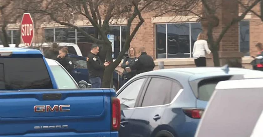 امریکا: اسکول میں فائرنگ سے ٹیچر اور ایک طالب علم ہلاک