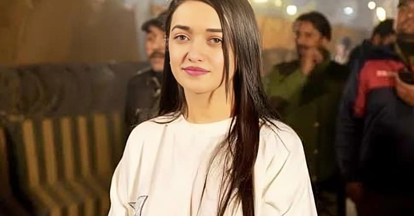 مجھ پر موٹر سائیکل چوری، اے ٹی ایم کارڈ چھین کر بھاگنے کا مقدمہ بنایا گیا: صنم جاوید