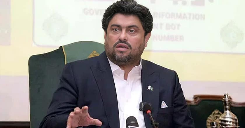 کراچی میں ٹینکرز موت بانٹتے پھر رہے ہیں: کامران ٹیسوری