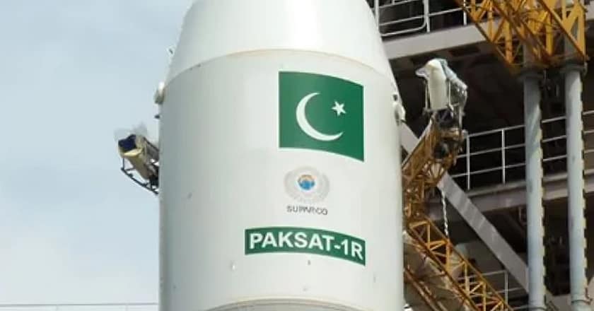 پاکستان کا پہلا الیکٹرو آپٹیکل سیٹلائٹ خلا میں بھیج دیا گیا