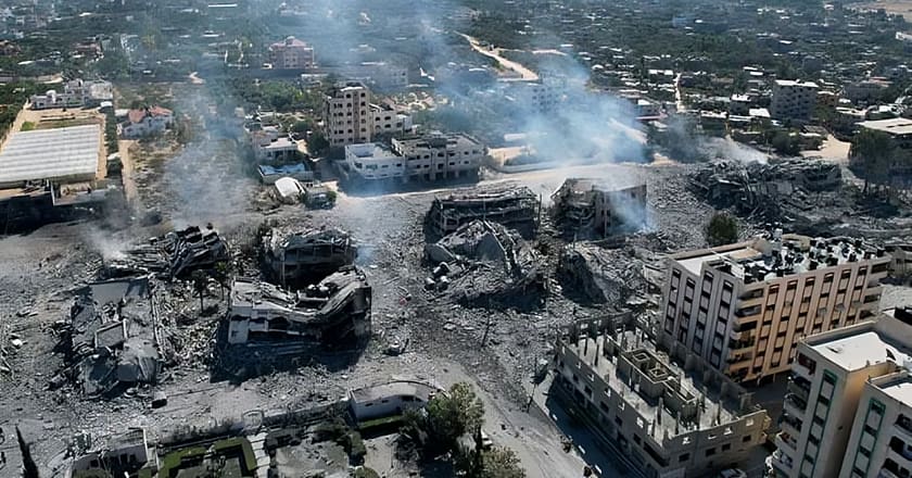 غزہ میں پھیلا 5 کروڑ ٹن ملبہ سمیٹنے میں 21 سال لگیں گے: اقوامِ متحدہ