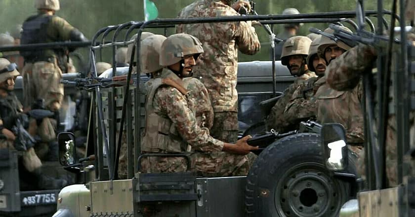 بلوچستان: سیکیورٹی فورسز نے خودکش حملہ ناکام بنادیا، جھڑپ میں 5 خوارج ہلاک، 2 جوان شہید