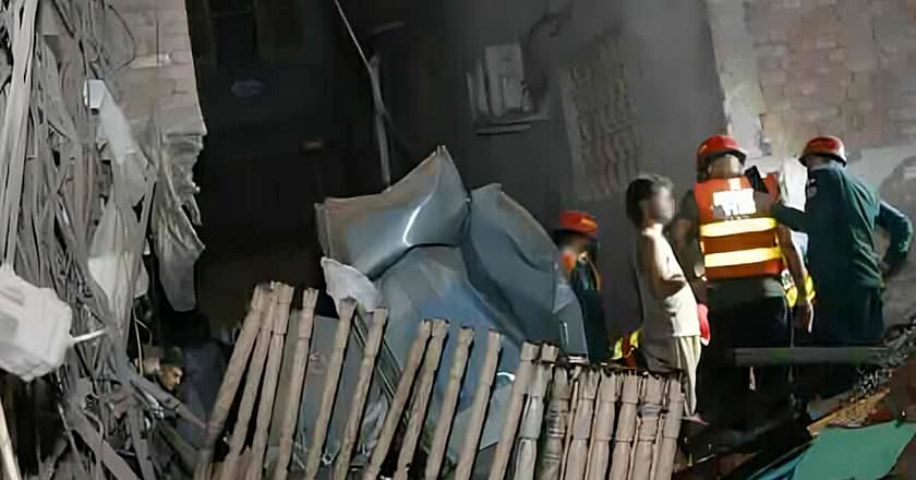 آتش بازی کے سامان میں دھماکہ سے بچہ جاں بحق، 5 زخمی