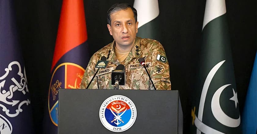 جعفر ایکسپریس حملے کا مین اسپانسر مشرقی پڑوسی ملک ہے: ڈی جی آئی ایس پی آر