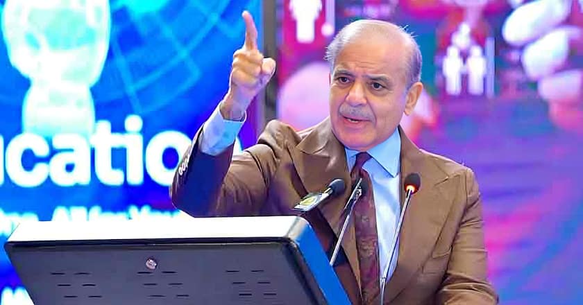 قرضوں سے ترقی نہیں ہوتی، دعا ہے موجودہ آئی ایم ایف پروگرام آخری ہو: وزیراعظم