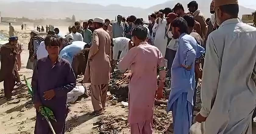 مستونگ: بی این پی کے دھرنے کے قریب خودکش دھماکا، اختر مینگل و دیگر قیادت محفوظ