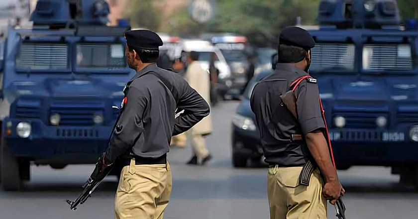 میاں چنوں میں پولیس مقابلہ، ایک ڈاکو ہلاک، دو فرار