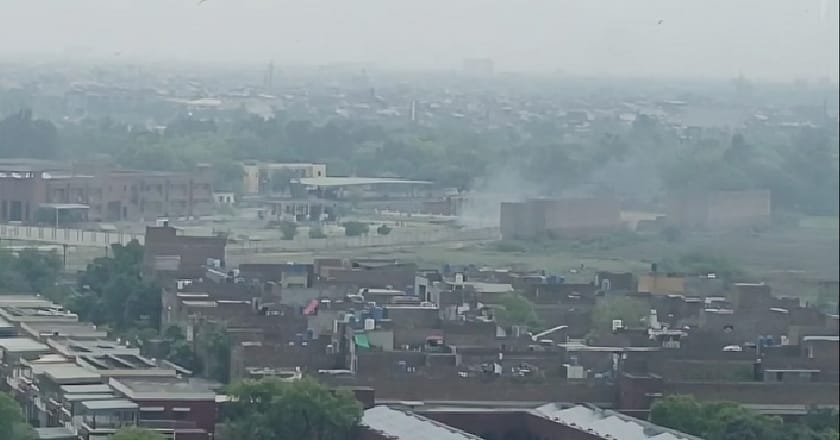 لاہور: والٹن، برکی روڈ اور ڈیفنس میں شدید فائرنگ، دھماکوں کی آوازیں، سائرن بج گئے