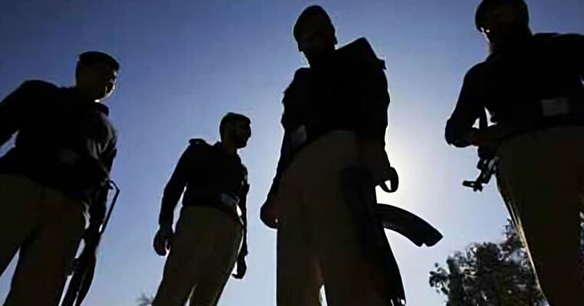 فیصل آباد: سی سی ڈی کے مقابلے، 2 ڈاکو ہلاک