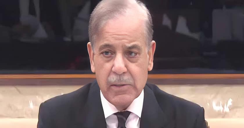 قوم کی محنت سے ملک اب ٹیک آف کی پوزیشن میں آگیا ہے: وزیراعظم