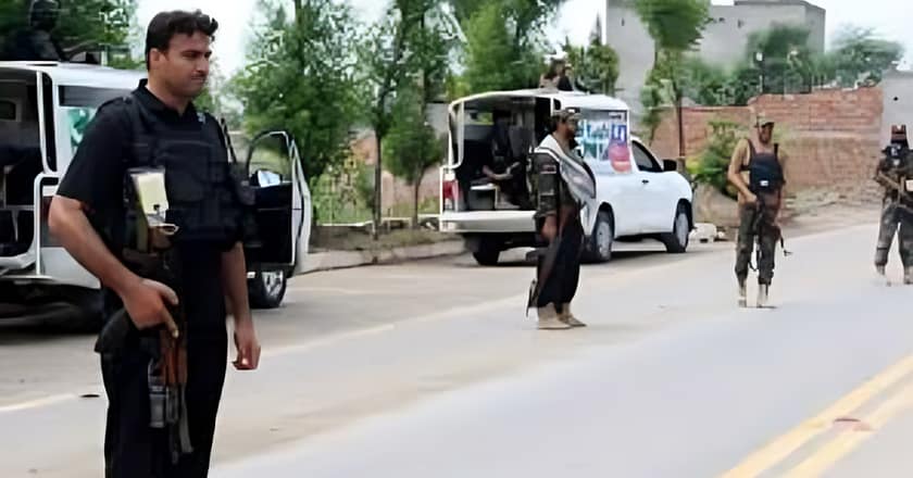 بنوں: پولیس اور دہشتگردوں کے درمیان مقابلہ، 7 ملک دشمن ہلاک، ایک اہلکار شہید